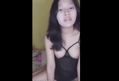 Gadis Desa Pakai Baju Haram Mainin Apem Pake Jari